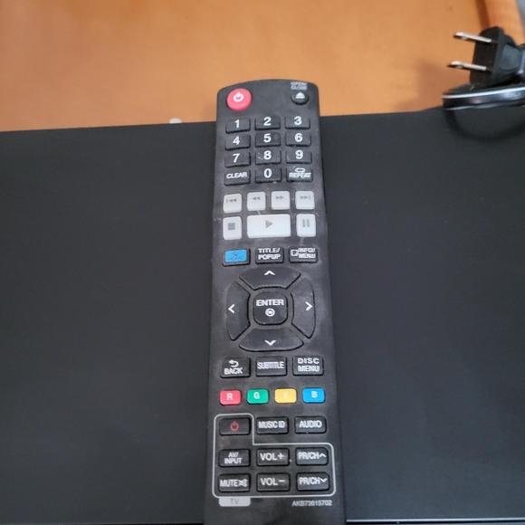 LG 3D Blu-ray player with built in Wi-Fi - Picture 5 of 9